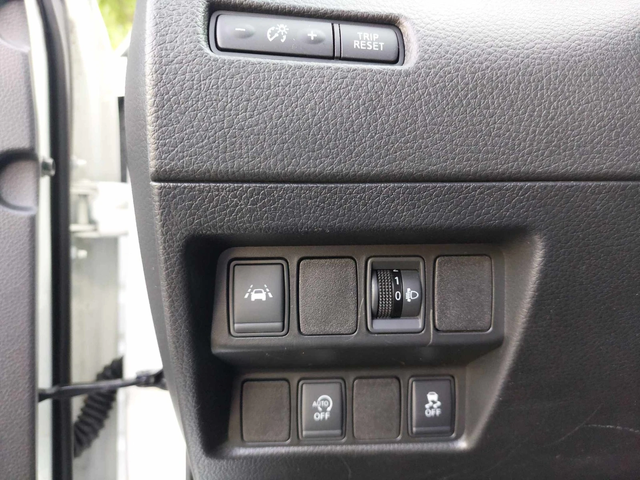 Nissan Qashqai 1, 2i 116ps EURO 6D - автомобили, коли, обяви за нови и употребявани 13