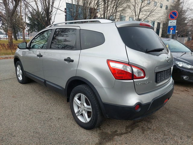Nissan Qashqai + 2 1, 5dci 110ps 7 MESTA - автомобили, коли, обяви за нови и употребявани 4
