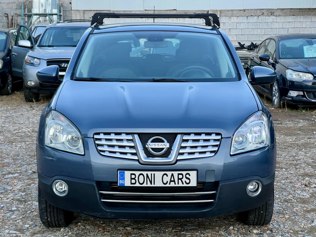 Nissan Qashqai 1.5dCi-106к.с./ Навигация/ Мулти-волан/ Италия - автомобили, коли, обяви за нови и употребявани 1