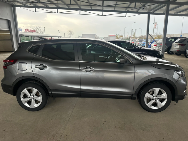 Nissan Qashqai 110ps* 6ск* DISTRONIC* КАМЕРА* НАВИ* - автомобили, коли, обяви за нови и употребявани 3
