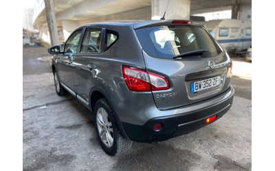 Nissan Qashqai 1.5dCI-FACE-2013-6ск - автомобили, коли, обяви за нови и употребявани 7