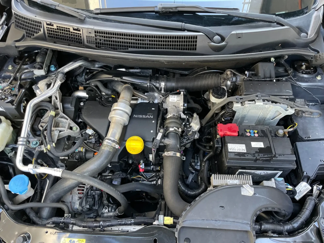 Nissan Qashqai 1.5dCI-FACE-2013-6ск - автомобили, коли, обяви за нови и употребявани 8