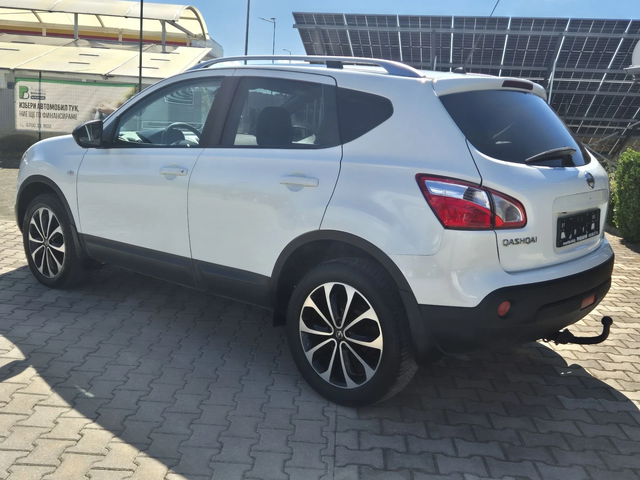 Nissan Qashqai 1.6 диз 131к.с. - автомобили, коли, обяви за нови и употребявани 9