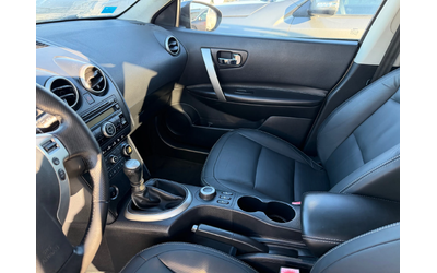 Nissan Qashqai 2.0 D 4Х4  6+ 1 места - автомобили, коли, обяви за нови и употребявани 10