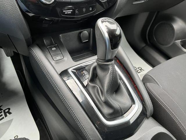 Nissan Qashqai DDT 160 HP DCT N-CONNECTA - автомобили, коли, обяви за нови и употребявани 10