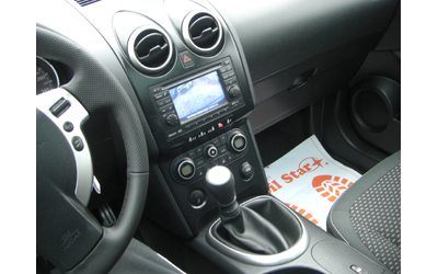 Nissan Qashqai 1.5dci NAVI KAMERA PANORAMA 6ck. - автомобили, коли, обяви за нови и употребявани 11