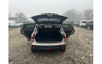 Nissan Qashqai 2.0I AUTOMAT NAVI PANO - автомобили, коли, обяви за нови и употребявани 13