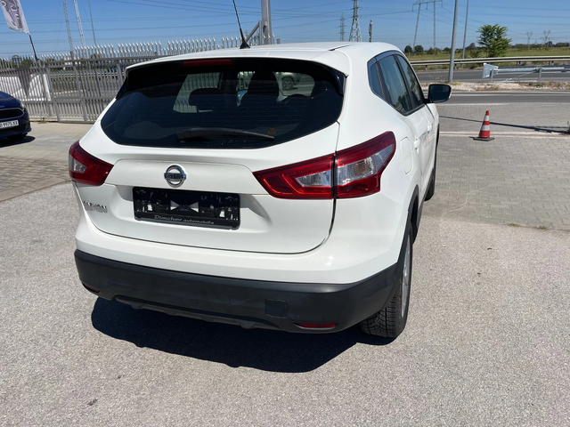Nissan Qashqai 1.2 i 115k.c - автомобили, коли, обяви за нови и употребявани 5