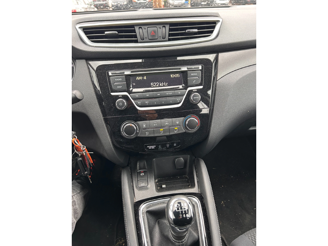 Nissan Qashqai 1.2i EURO 6 - автомобили, коли, обяви за нови и употребявани 11