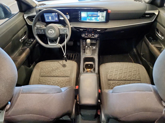 Nissan Qashqai KICKS SV* BLIND SPOT* DISTRONIC* PEDESTRIAN WARN* - автомобили, коли, обяви за нови и употребявани 7