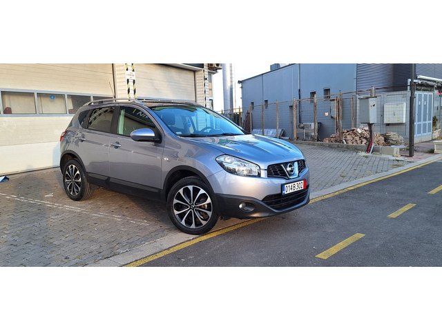 Nissan Qashqai 2.0 Automat Panorama 4x4 Navi Kamera - автомобили, коли, обяви за нови и употребявани 0