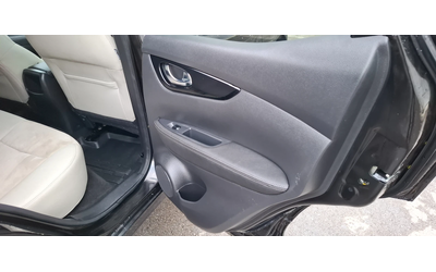 Nissan Qashqai 1.6dci 4x4 Full Panorama Tecna - автомобили, коли, обяви за нови и употребявани 12