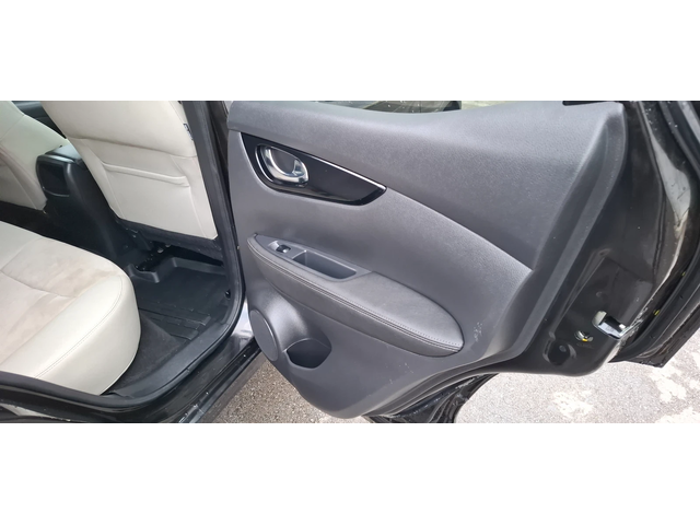 Nissan Qashqai 1.6dci 4x4 Full Panorama Tecna - автомобили, коли, обяви за нови и употребявани 12