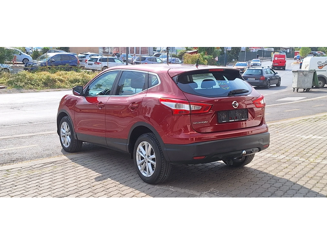 Nissan Qashqai 1.6 dci 4x4 Euro 5b Navi Led Kamera - автомобили, коли, обяви за нови и употребявани 4
