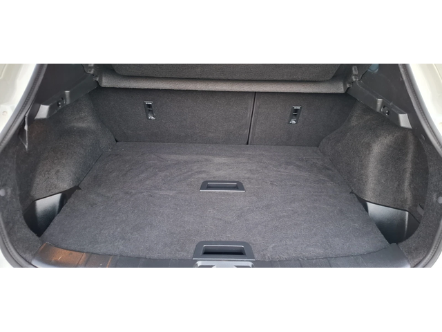 Nissan Qashqai 1.3 Facelift 360  Camera Бяла Перла - автомобили, коли, обяви за нови и употребявани 13