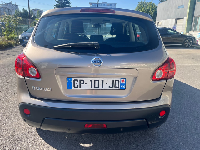 Nissan Qashqai 1.6i - автомобили, коли, обяви за нови и употребявани 4