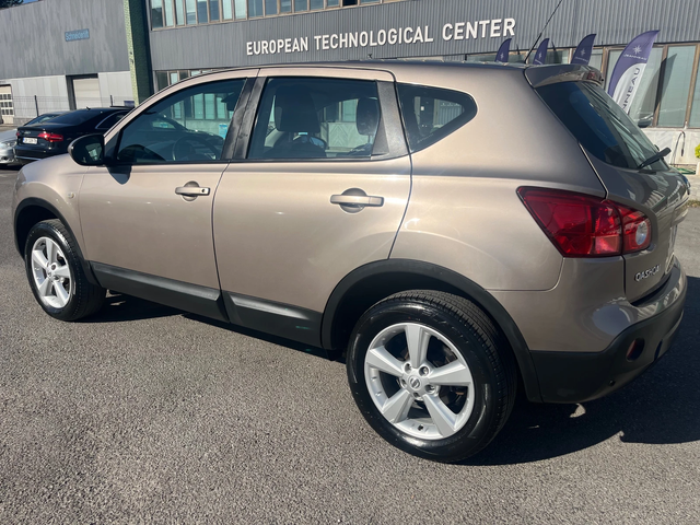 Nissan Qashqai 1.6i - автомобили, коли, обяви за нови и употребявани 5