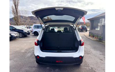 Nissan Qashqai + 2 - автомобили, коли, обяви за нови и употребявани 8