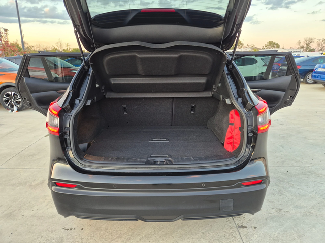 Nissan Qashqai 4Х4= М/Т= 1.6= 130кс - автомобили, коли, обяви за нови и употребявани 10