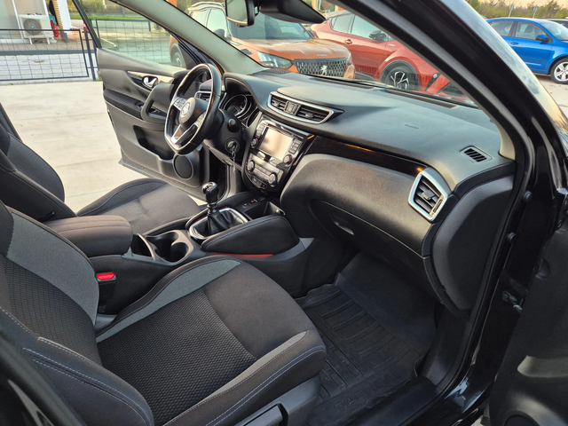 Nissan Qashqai 4Х4= М/Т= 1.6= 130кс - автомобили, коли, обяви за нови и употребявани 8