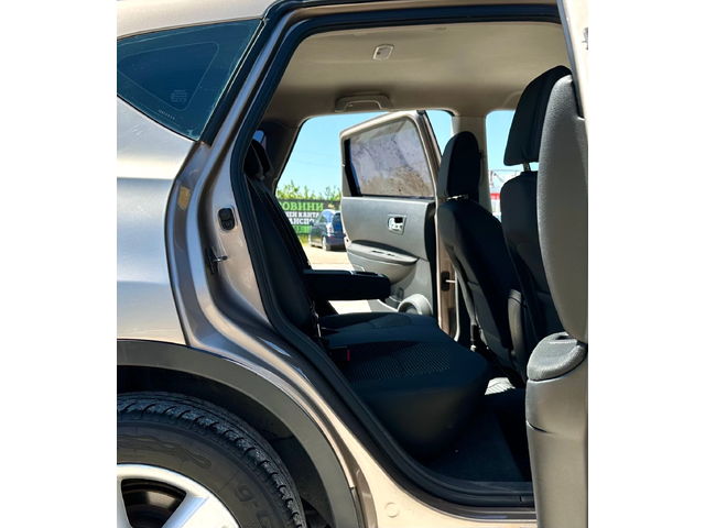 Nissan Qashqai 2.0i 141HP AUTOMATIC 4WD - автомобили, коли, обяви за нови и употребявани 12