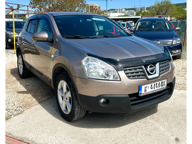 Nissan Qashqai 2.0i 141HP AUTOMATIC 4WD - автомобили, коли, обяви за нови и употребявани 2
