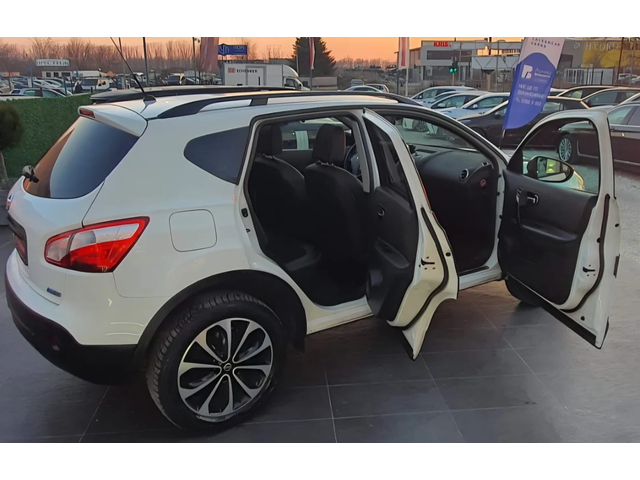 Nissan Qashqai 1.6DCI 2WD TEKNA - автомобили, коли, обяви за нови и употребявани 5