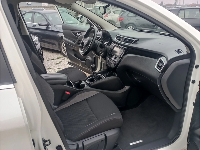 Nissan Qashqai 1.3, N-Connecta, ЕВРО 6D - автомобили, коли, обяви за нови и употребявани 7
