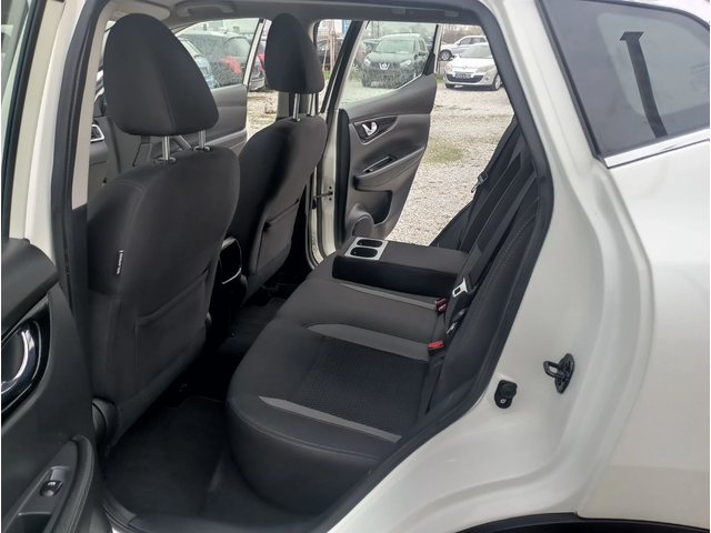 Nissan Qashqai 1.3, N-Connecta, ЕВРО 6D - автомобили, коли, обяви за нови и употребявани 9