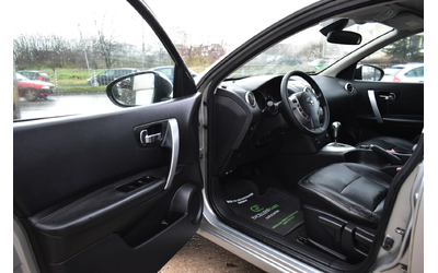 Nissan Qashqai 2.0i* 4x4* AUTOMAT* Сервизна книжка - автомобили, коли, обяви за нови и употребявани 7