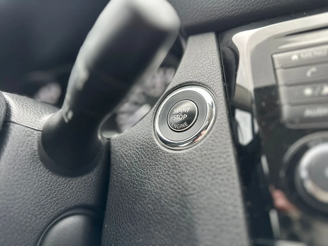 Nissan Qashqai * АвтоКредит * (ЦЕНА ДО БГ) - автомобили, коли, обяви за нови и употребявани 11