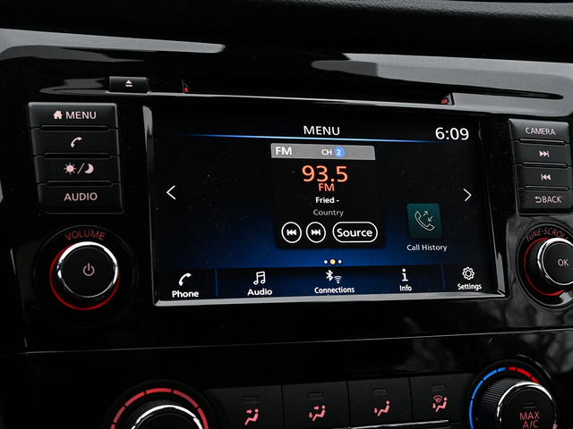 Nissan Qashqai S AWD* АвтоКредит* (Цена до БГ) - автомобили, коли, обяви за нови и употребявани 9