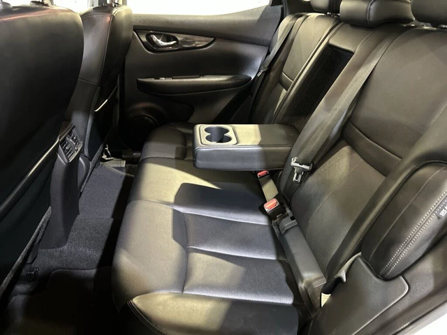 Nissan Qashqai SL AWD* АвтоКредит* (Цена до БГ) - автомобили, коли, обяви за нови и употребявани 12