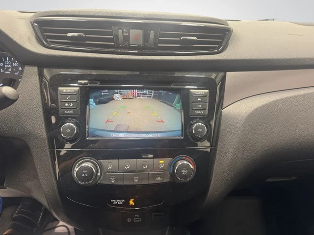 Nissan Qashqai S AWD Авто Кредит (ЦЕНА ДО БГ) - автомобили, коли, обяви за нови и употребявани 5