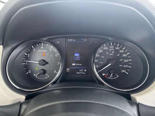 Nissan Qashqai S AWD* АвтоКреди* (ЦЕНА ДО БГ) - автомобили, коли, обяви за нови и употребявани 8