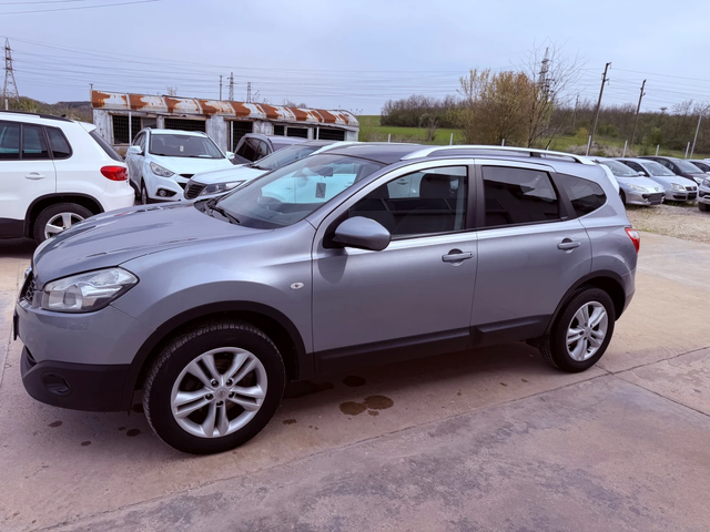 Nissan Qashqai + 2 1.5dci 110k.c * PANORAMA* 7 места* - автомобили, коли, обяви за нови и употребявани 2