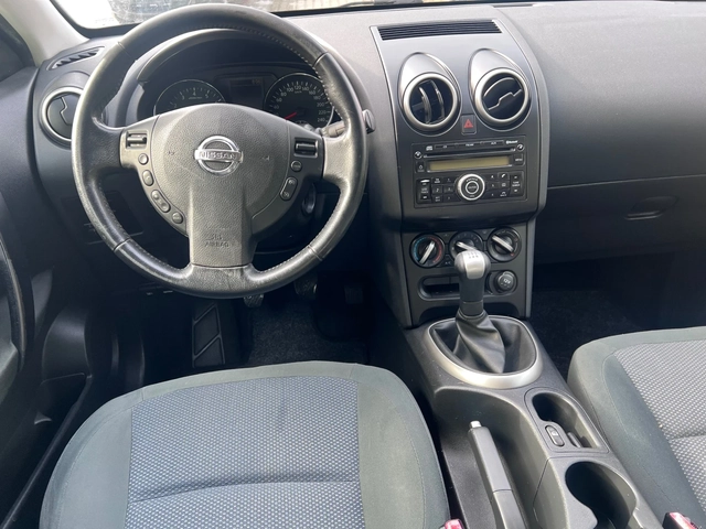 Nissan Qashqai 1.6 i Facelift - автомобили, коли, обяви за нови и употребявани 11