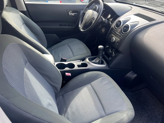 Nissan Qashqai 1.6 i Facelift - автомобили, коли, обяви за нови и употребявани 13