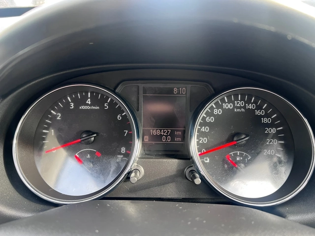 Nissan Qashqai 1.6 i Facelift - автомобили, коли, обяви за нови и употребявани 14