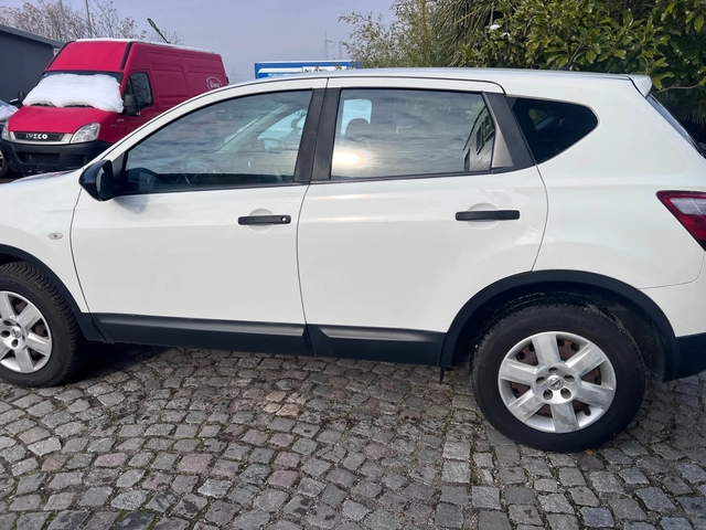 Nissan Qashqai 1.6 i Facelift - автомобили, коли, обяви за нови и употребявани 8