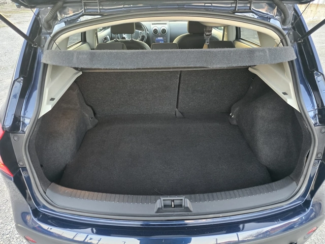Nissan Qashqai 2.0i 141K.C. / 4X4 / АВТОМАТ / НАВИ / КЛИМАТРОНИК - автомобили, коли, обяви за нови и употребявани 14