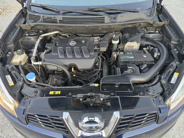 Nissan Qashqai 2.0i 141K.C. / 4X4 / АВТОМАТ / НАВИ / КЛИМАТРОНИК - автомобили, коли, обяви за нови и употребявани 15