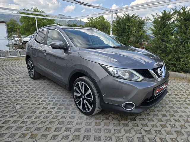 Nissan Qashqai 1.6DCI-131кс= 6ск= TEKNA= PANO= 360= BLIND= ПОДГРЕ - автомобили, коли, обяви за нови и употребявани 1