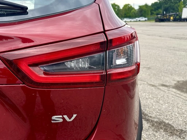 Nissan Qashqai SV* ПОДГРЕВ* КАМЕРА* М.ТОЧКА* KEYLESS* - автомобили, коли, обяви за нови и употребявани 5