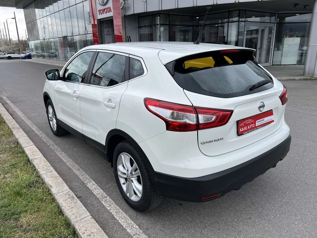 Nissan Qashqai 1.2 DiGT - автомобили, коли, обяви за нови и употребявани 4