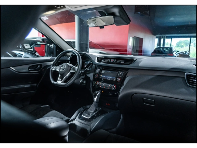Nissan Qashqai S* 2.0 - автомобили, коли, обяви за нови и употребявани 11