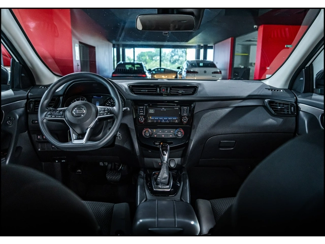 Nissan Qashqai S* 2.0 - автомобили, коли, обяви за нови и употребявани 9