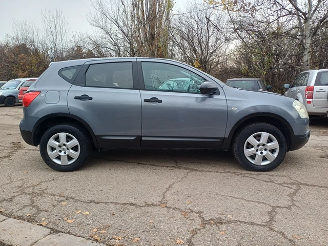 Nissan Qashqai 1.6 i 16v - автомобили, коли, обяви за нови и употребявани 3