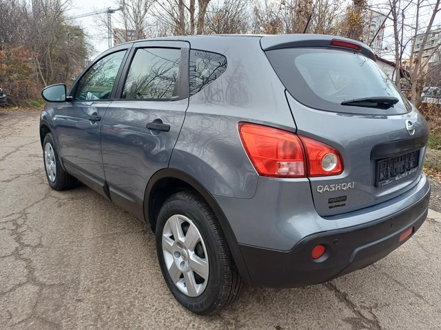 Nissan Qashqai 1.6 i 16v - автомобили, коли, обяви за нови и употребявани 6