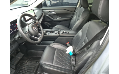 nissan-rogue-1-5l-3cyl-awd - 4